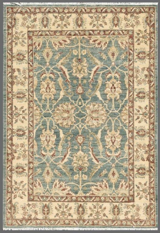 Ferehan Collection Hand-Knotted Lamb's Wool Area Rug- 4' 11" X 7' 2"