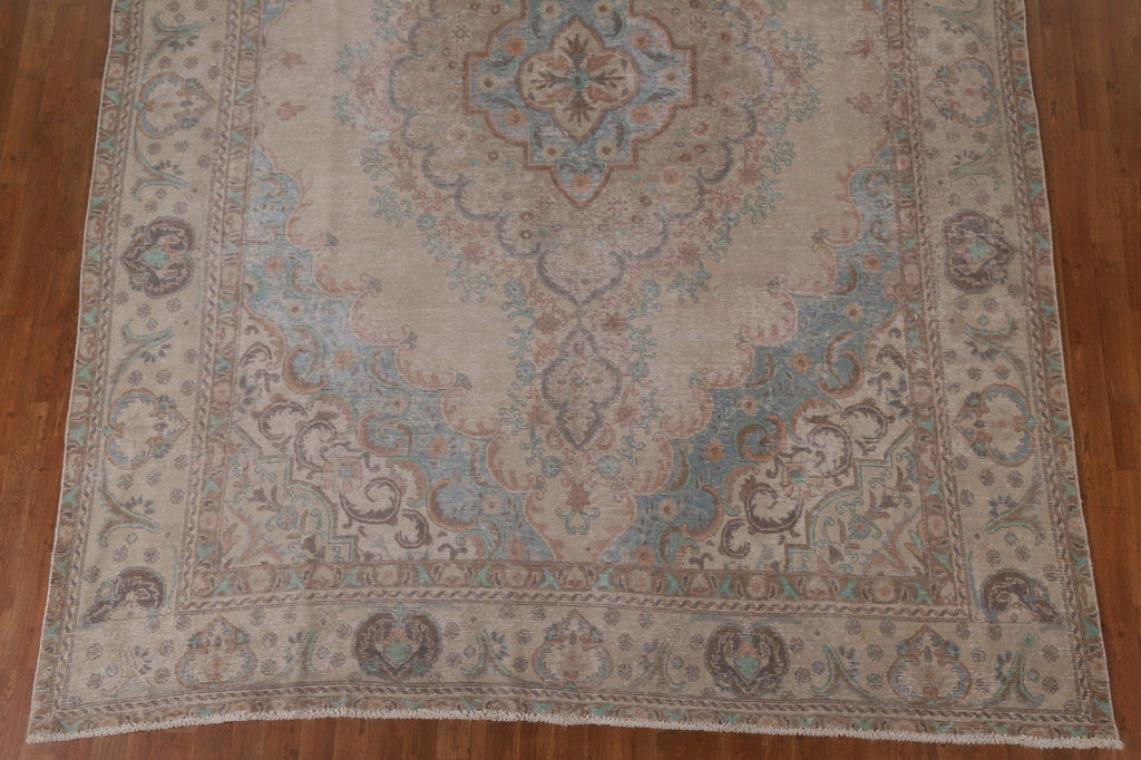 Distressed Tabriz Persian Area Rug 9x13