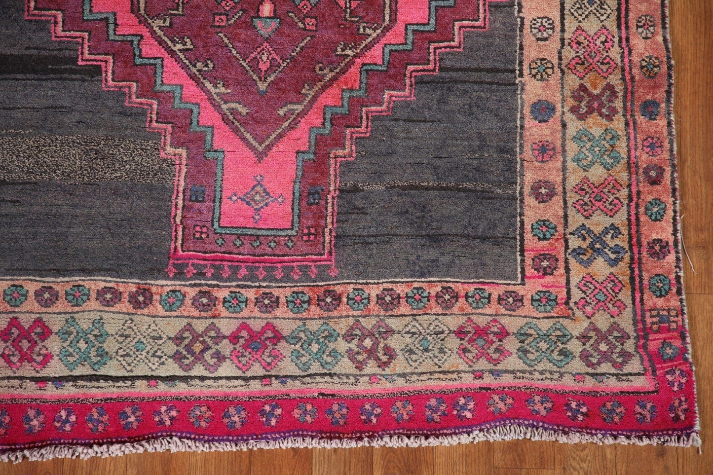 Tribal Wool Ardebil Persian Area Rug 4x8