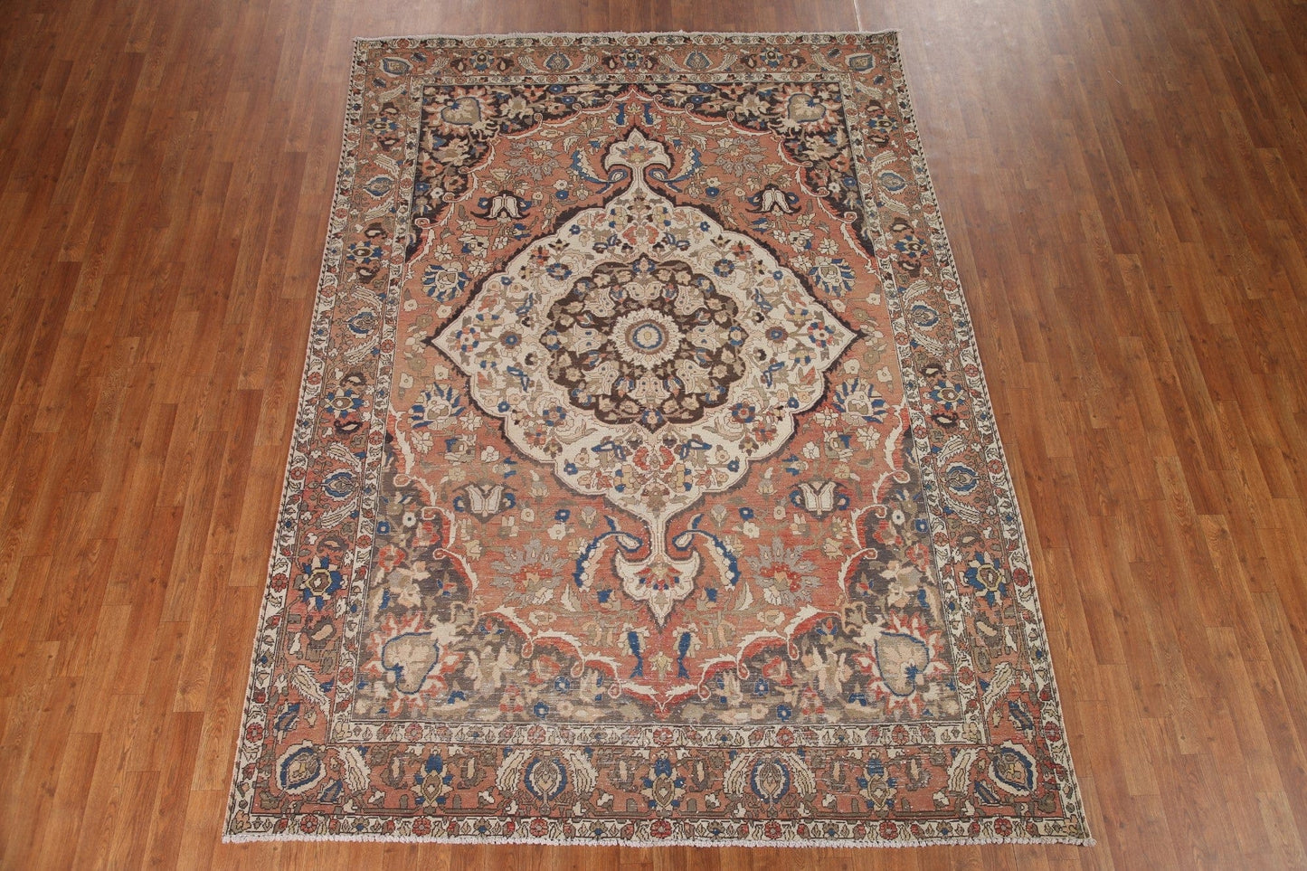 Handmade Wool Bakhtiari Persian Area Rug 7x10