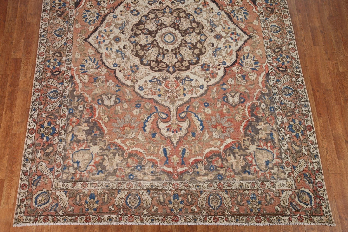 Handmade Wool Bakhtiari Persian Area Rug 7x10