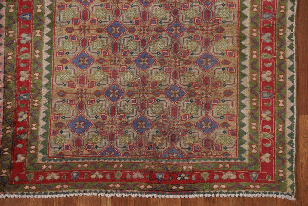 Geometric Tabriz Persian Runner Rug 4x9