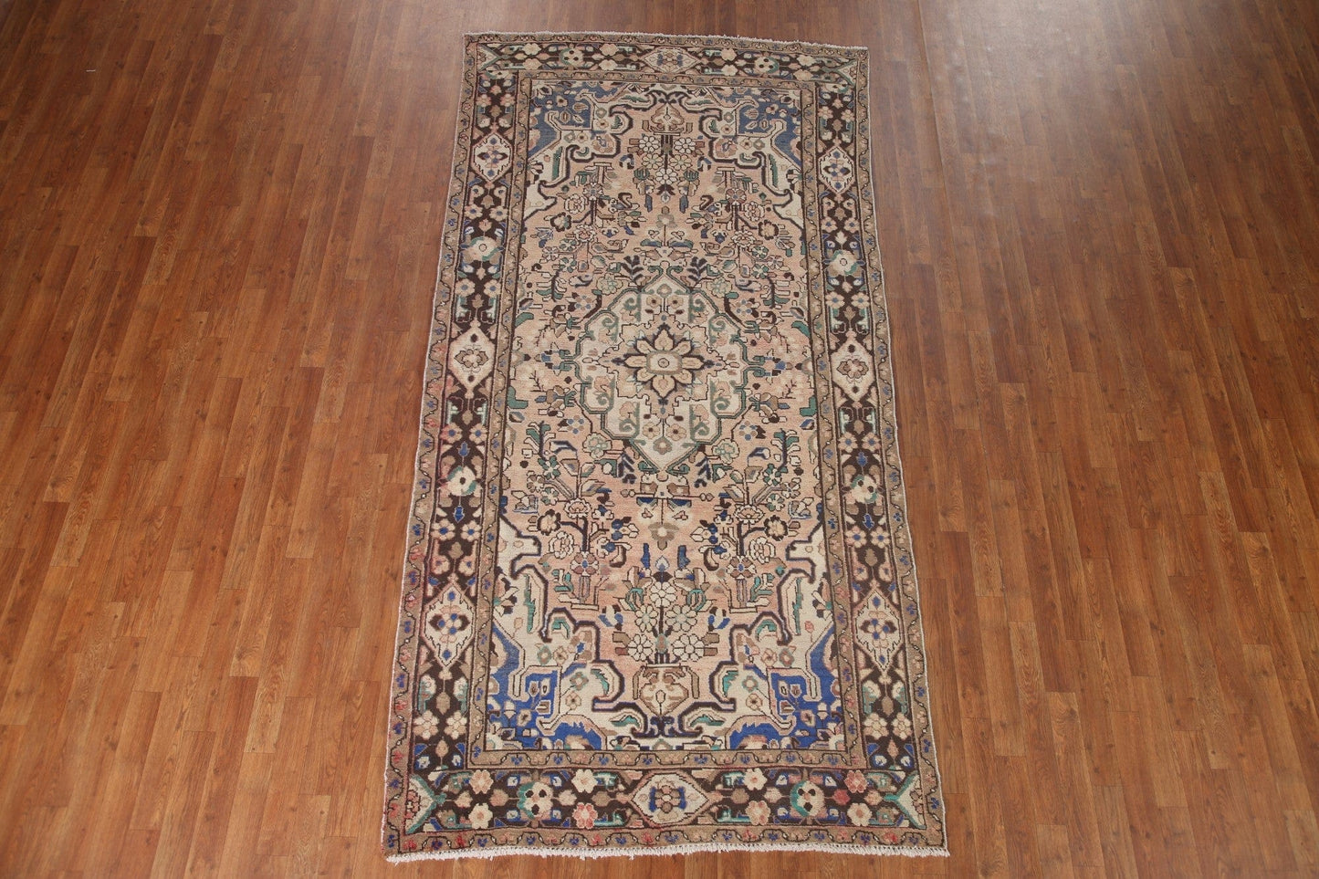 Vintage Lilian Persian Area Rug 5x10