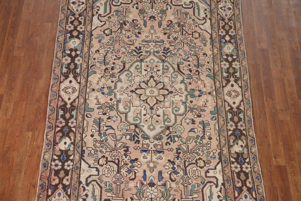 Vintage Lilian Persian Area Rug 5x10