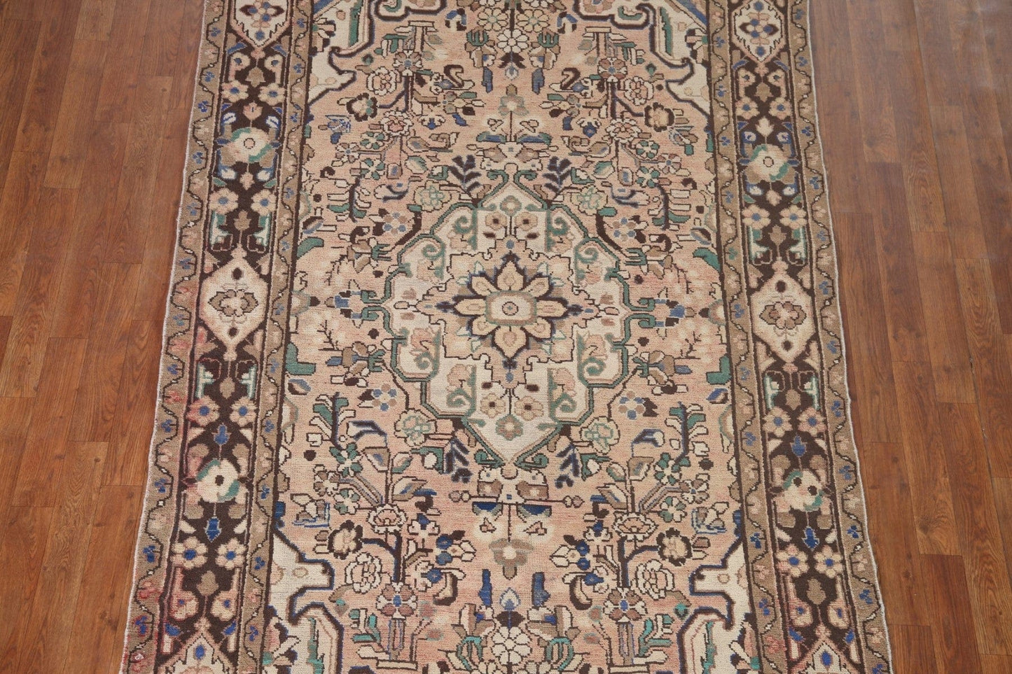 Vintage Lilian Persian Area Rug 5x10