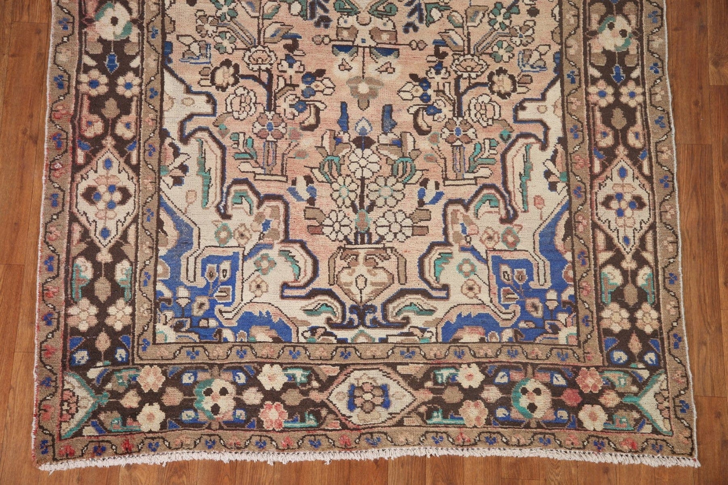 Vintage Lilian Persian Area Rug 5x10