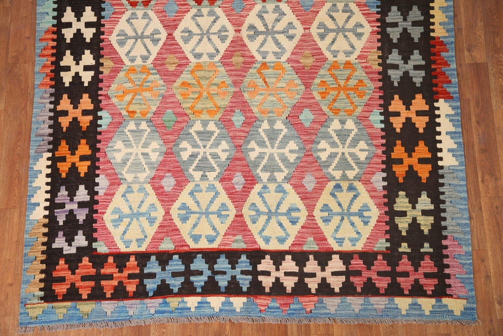 All-Over Kilim Geometric Area Rug 6x8