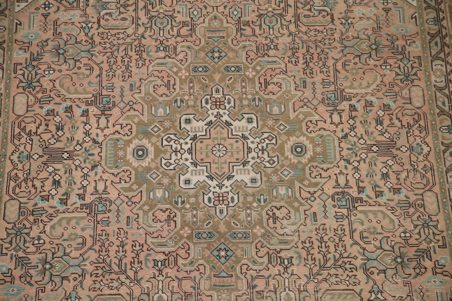 Geometric Tabriz Persian Area Rug 6x9