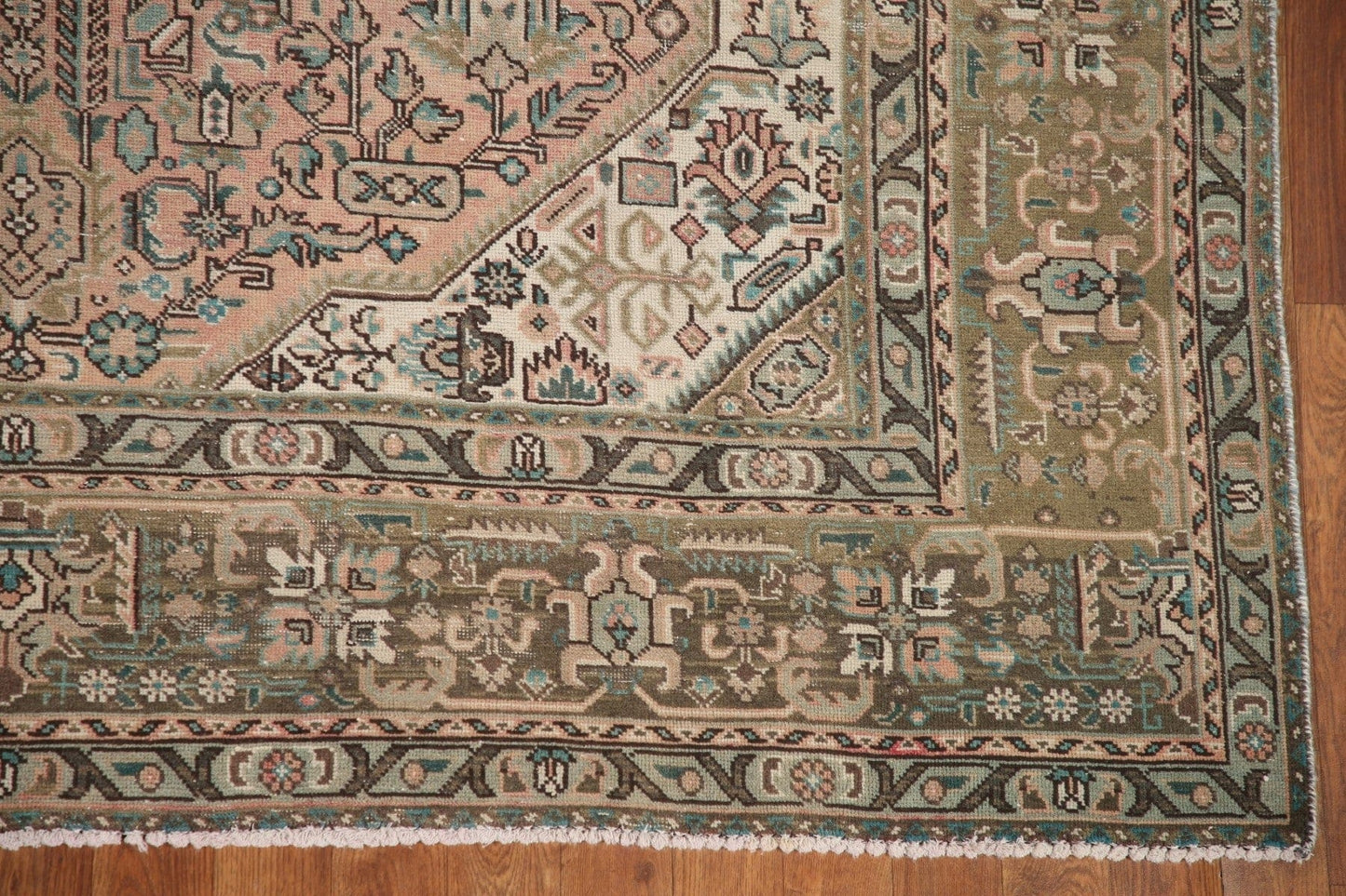 Geometric Tabriz Persian Area Rug 6x9