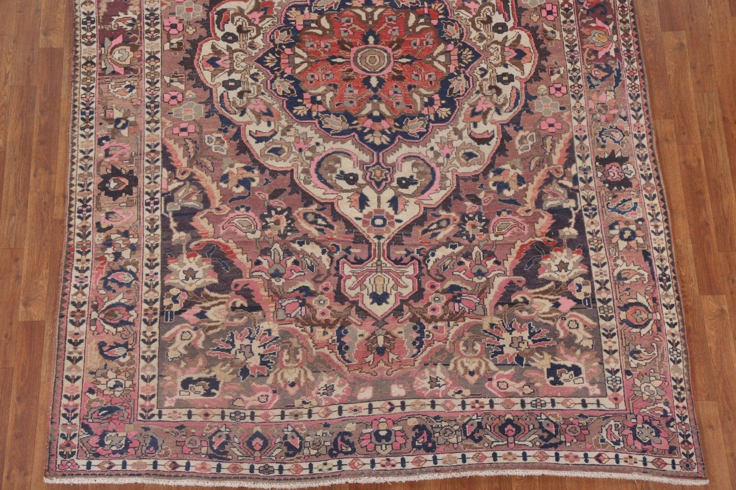 Geometric Bakhtiari Persian Area Rug 7x10