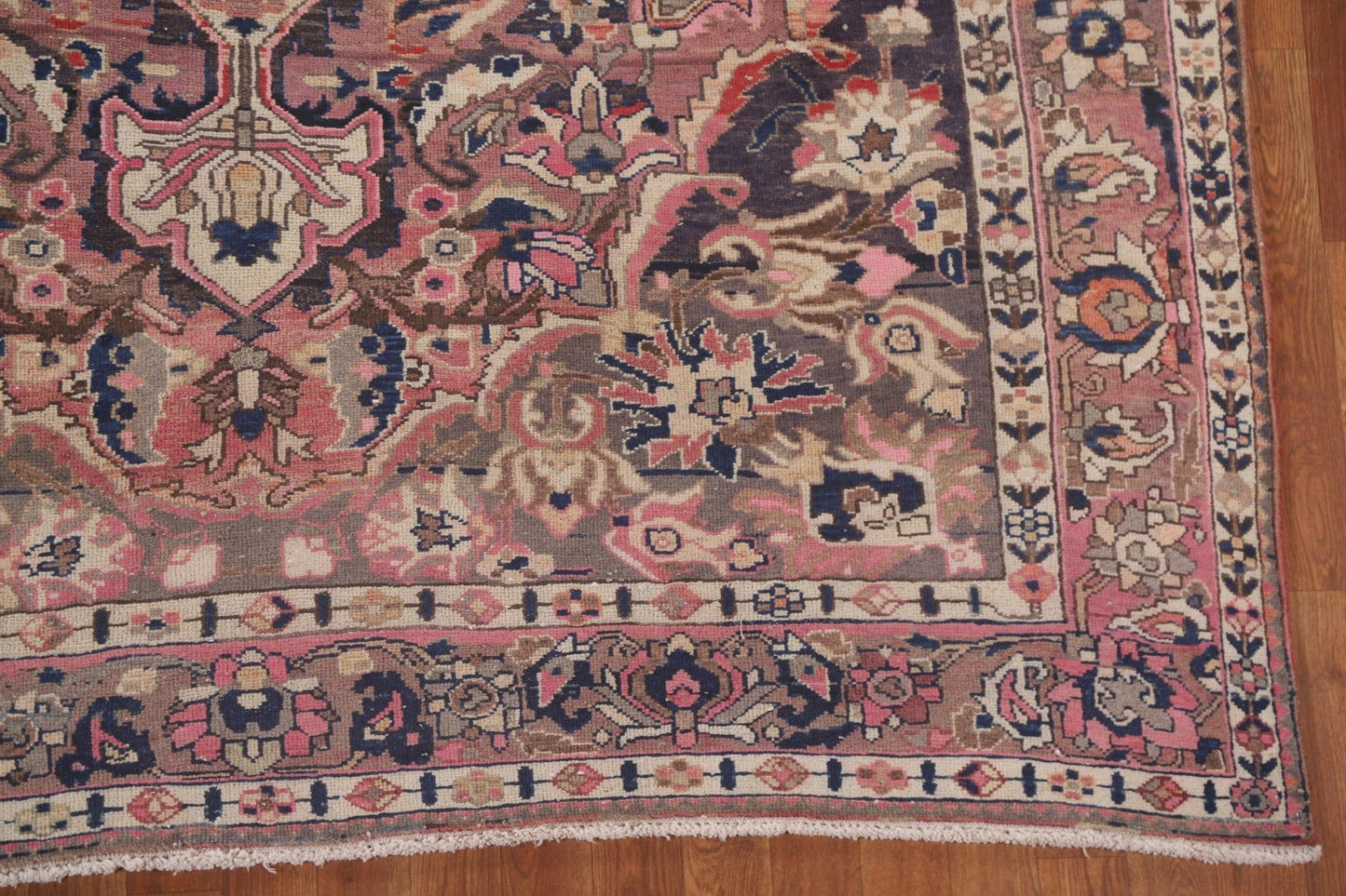 Geometric Bakhtiari Persian Area Rug 7x10