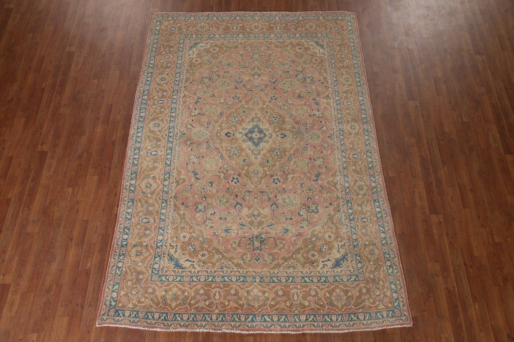 Traditional Mashad Persian Area Rug 6x9