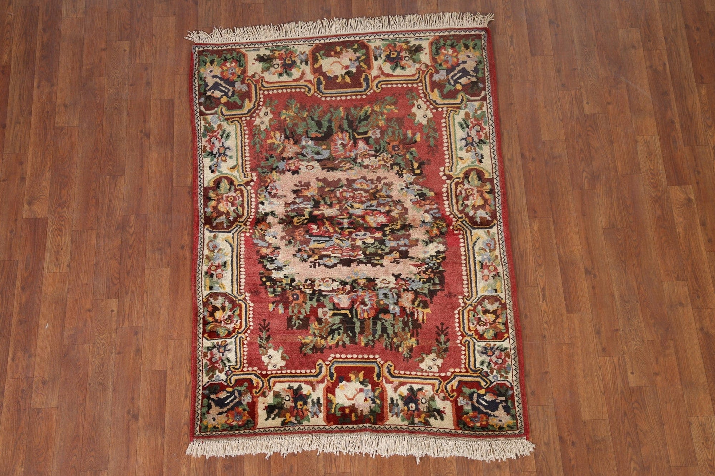 Vegetable Dye Bakhtiari Persian Area Rug 4x5