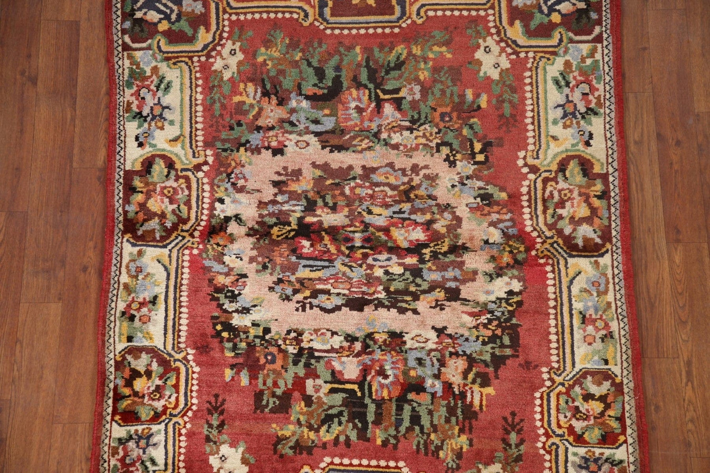 Vegetable Dye Bakhtiari Persian Area Rug 4x5