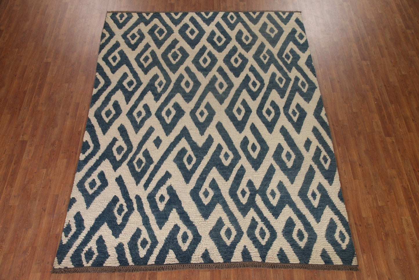 Ivory/ Blue Moroccan Oriental Area Rug 8x10