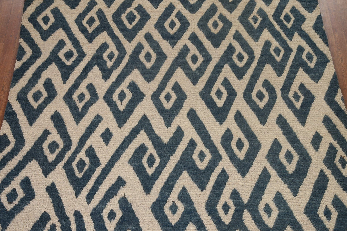 Ivory/ Blue Moroccan Oriental Area Rug 8x10