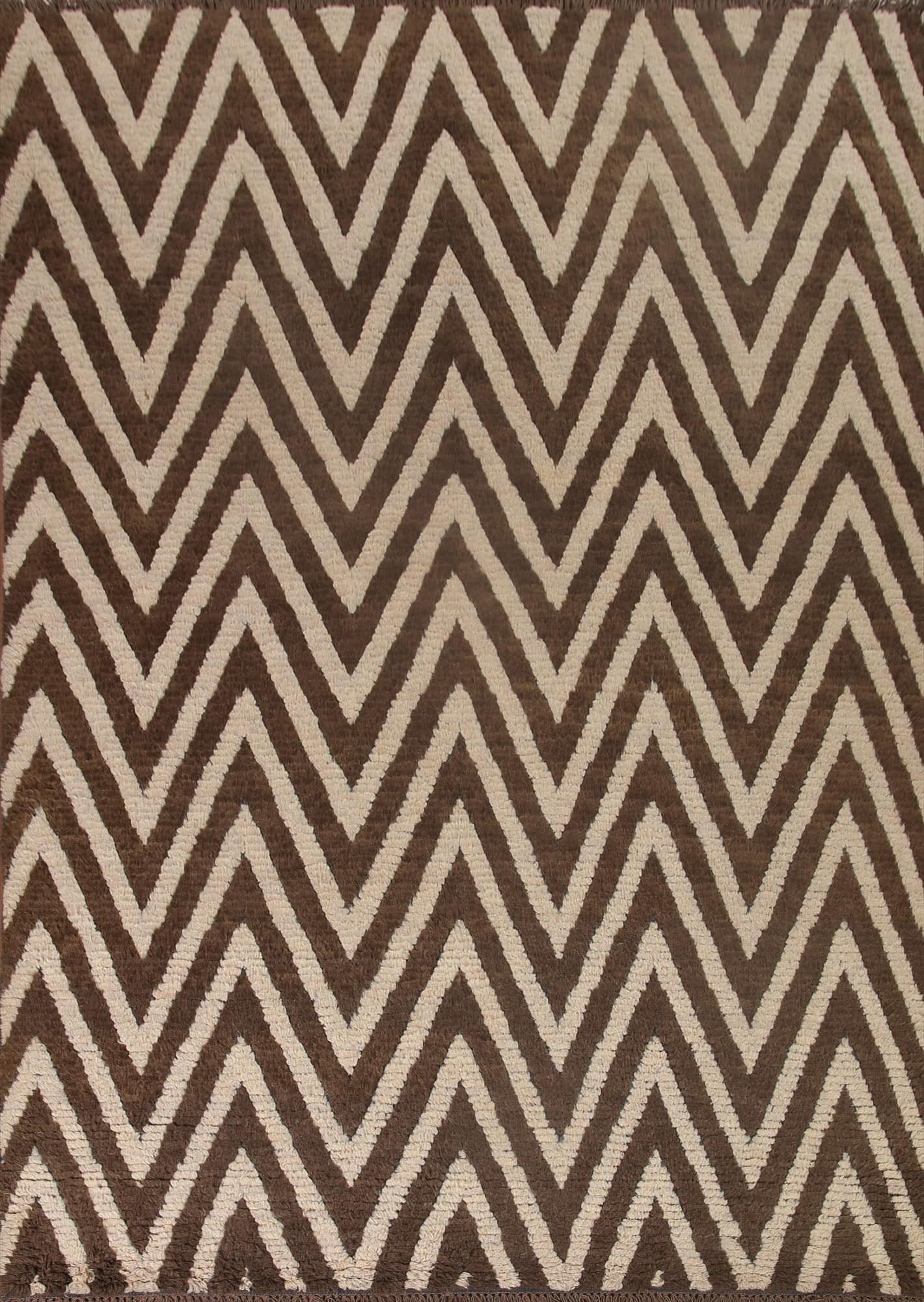 Chevron Moroccan Shaggy Brown/ Ivory Area Rug 8x10