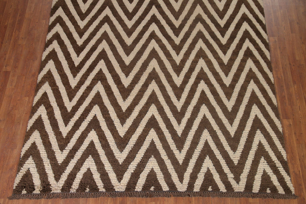 Chevron Moroccan Shaggy Brown/ Ivory Area Rug 8x10