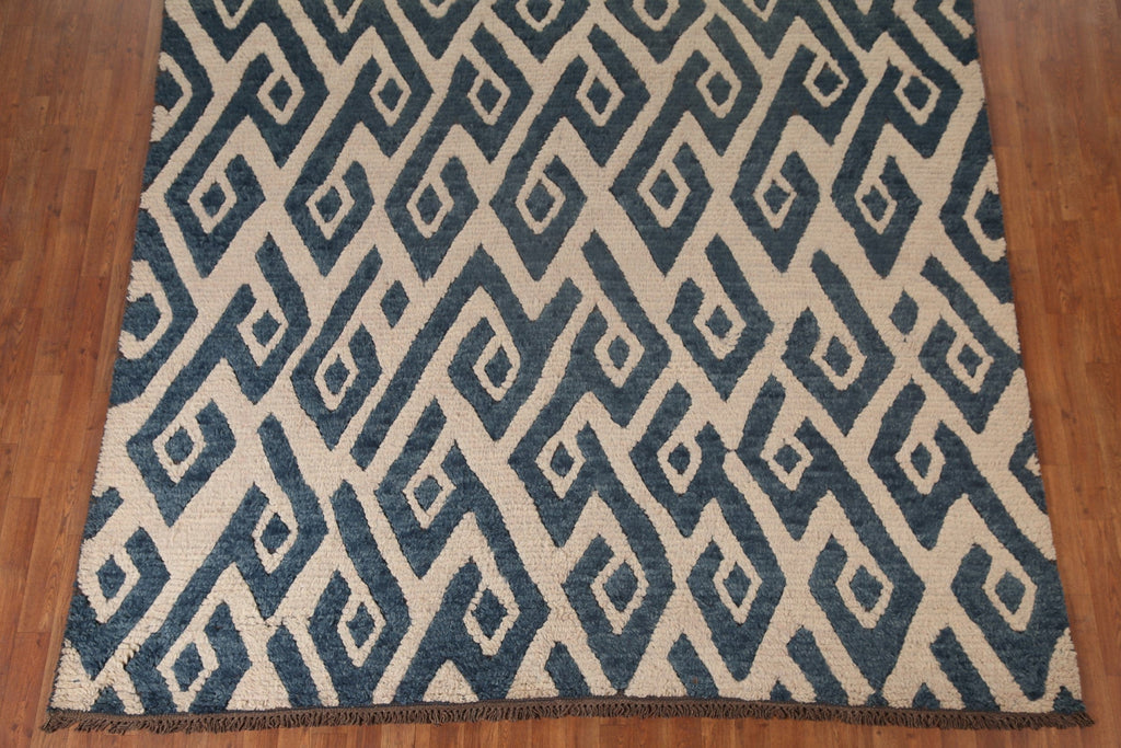 Ivory/ Blue Moroccan Shaggy Wool Area Rug 8x10