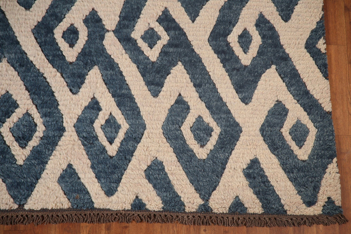 Ivory/ Blue Moroccan Shaggy Wool Area Rug 8x10