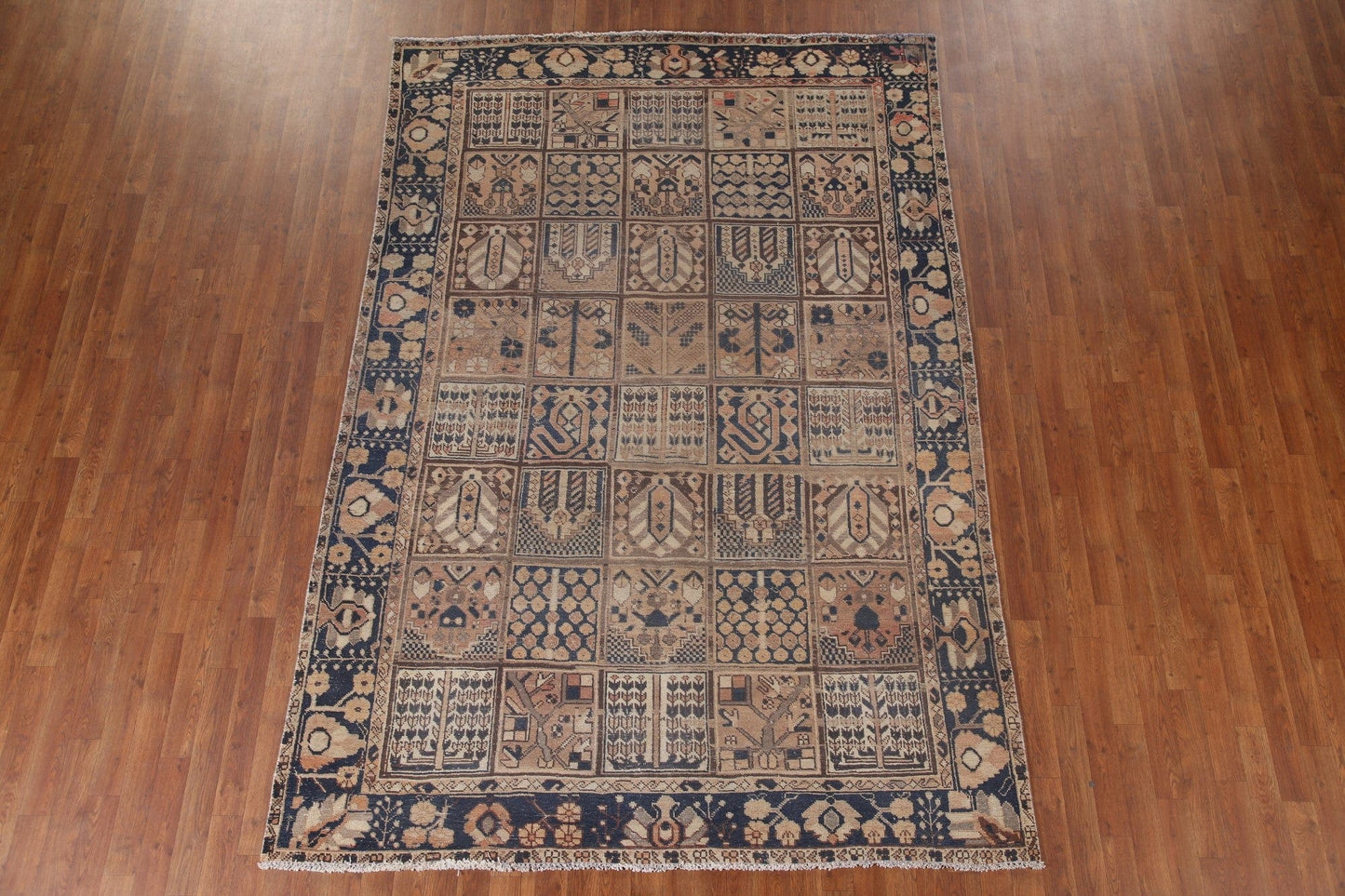 Garden Design Bakhtiari Persian Area Rug 7x10