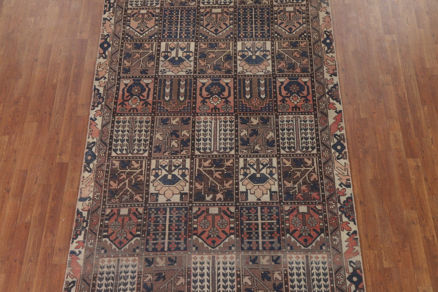 Garden Design Bakhtiari Persian Area Rug 6x9