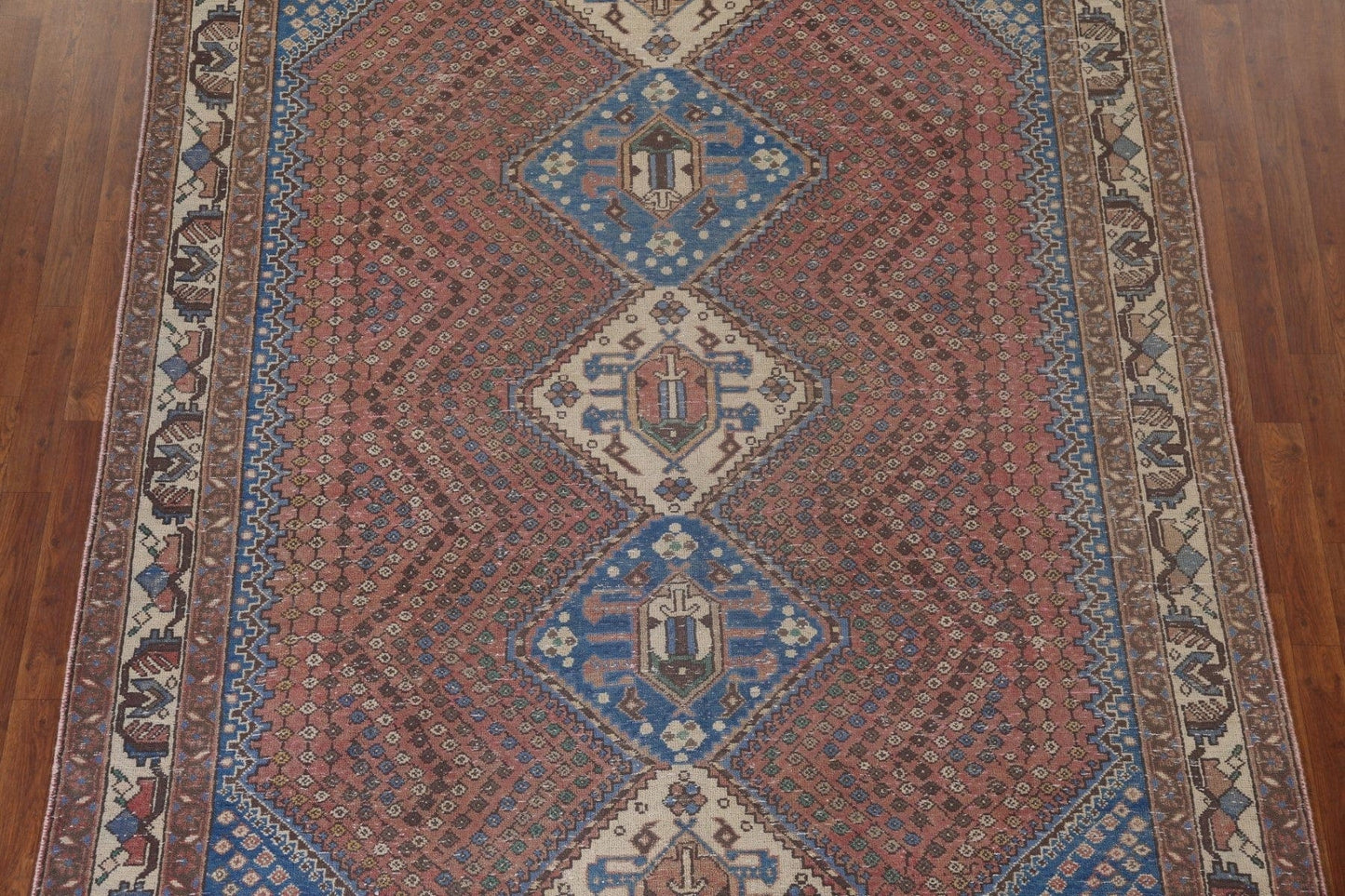 Distressed Shiraz Persian Area Rug 7x10