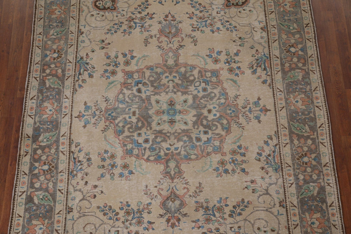 Handmade Tabriz Persian Area Rug 7x9