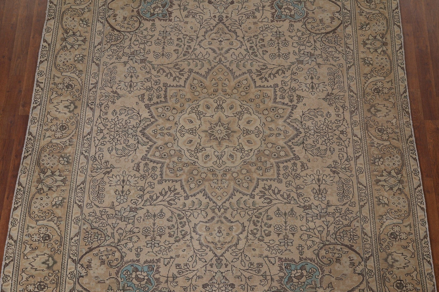 Traditional Tabriz Persian Area Rug 7x9