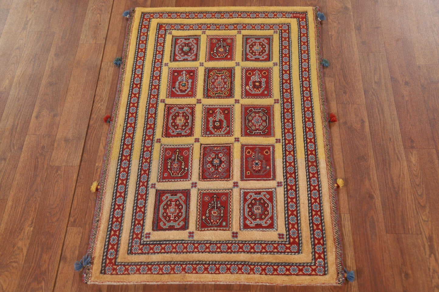 Vegetable Dye Qashqai Handmade Persian Rug 2x3