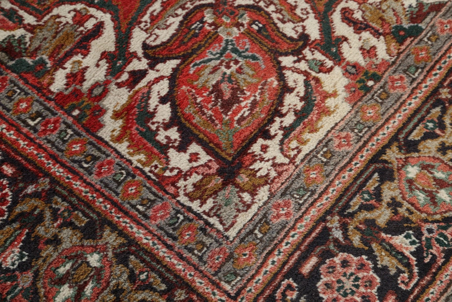 7x10 Heriz Persian Area Rug