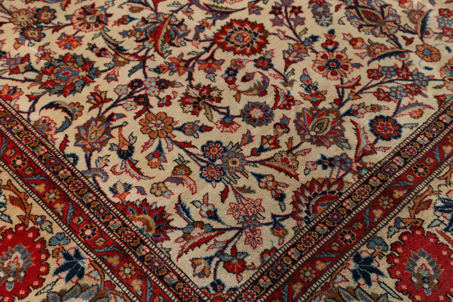 Floral 8x11 Kashan Persian Area Rug