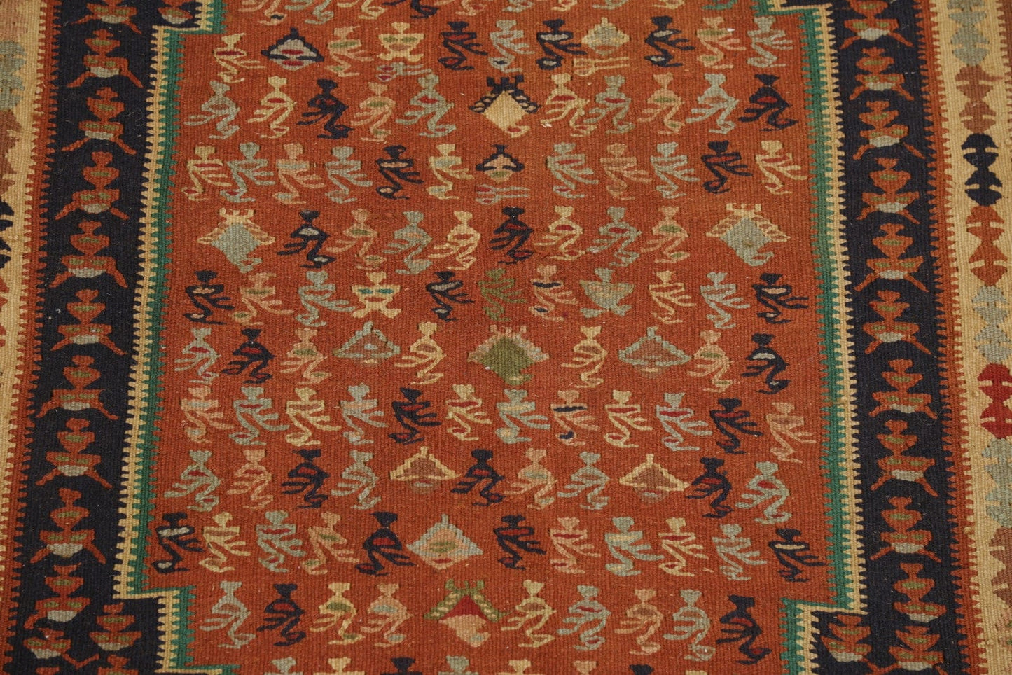 Geometric 4x5 Senneh Geometric Persian Area Rug