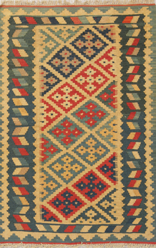 Geometric 3x5 Kilim Shiraz Persian Area Rug