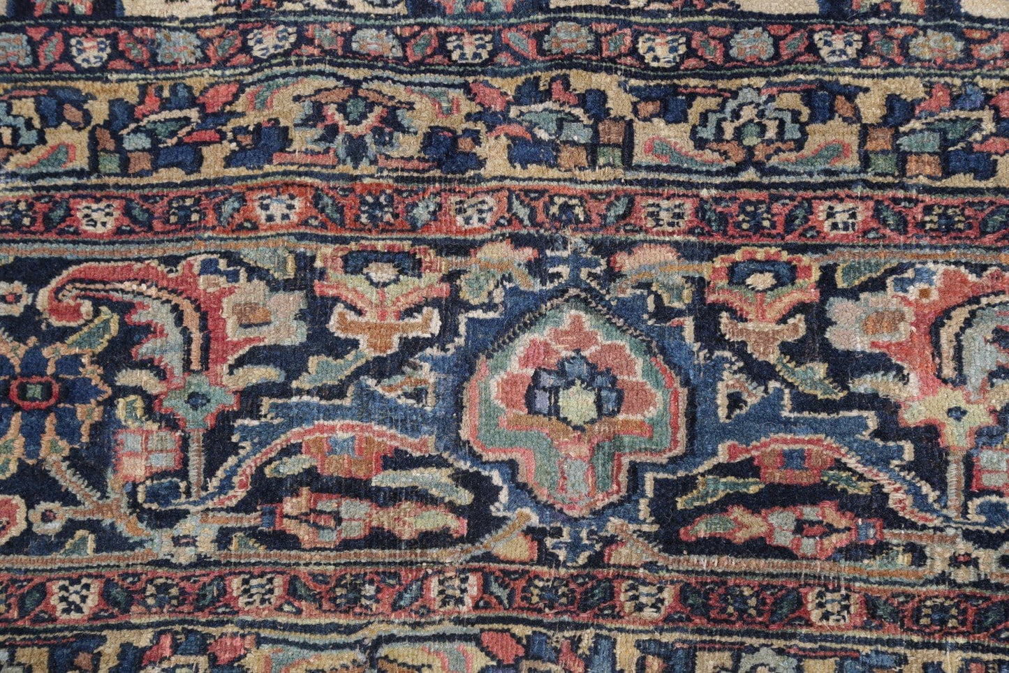 Geometric 14x23 Bidjar Persian Area Rug