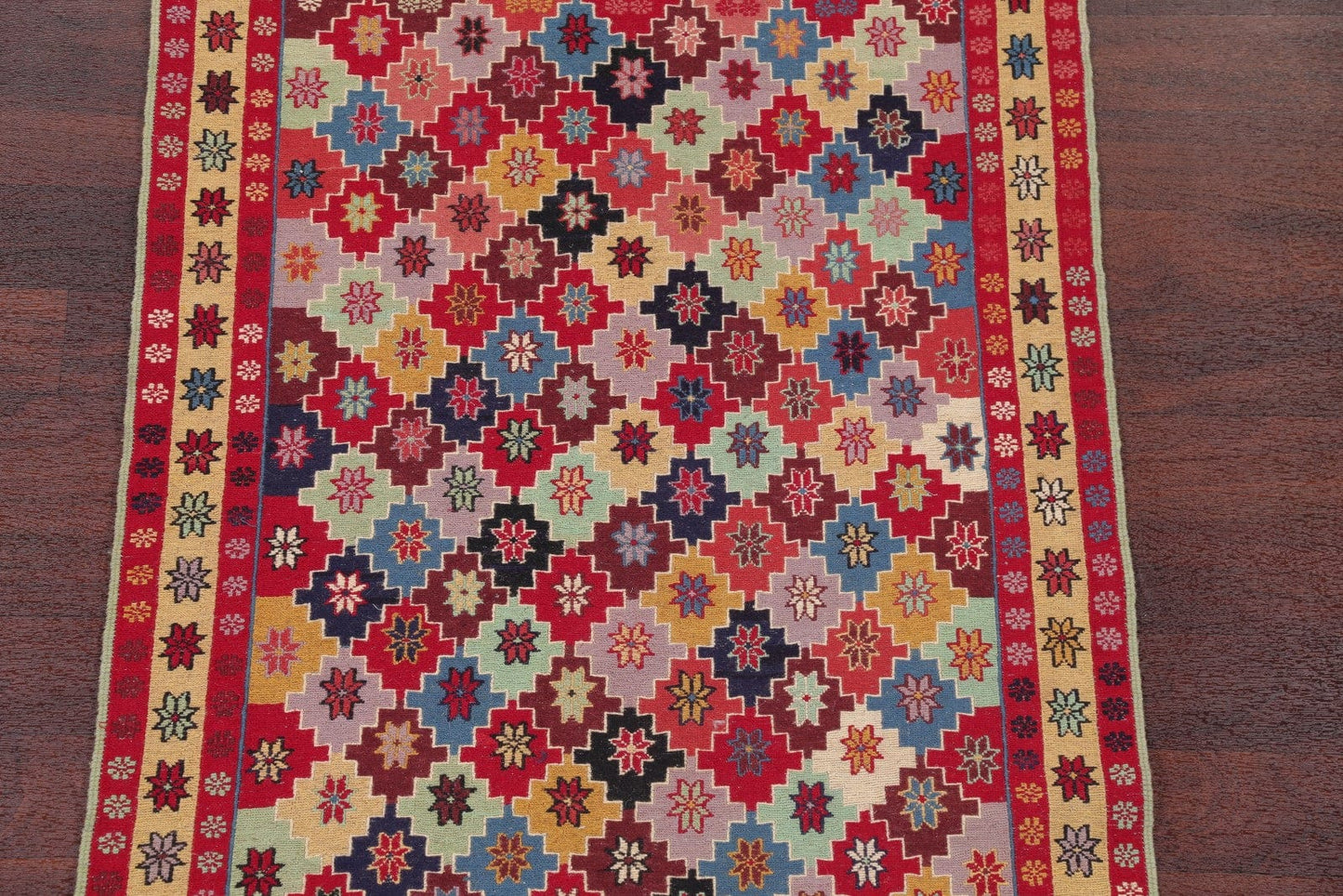 Floral 4x5 Kilim Shiraz Persian Area Rug