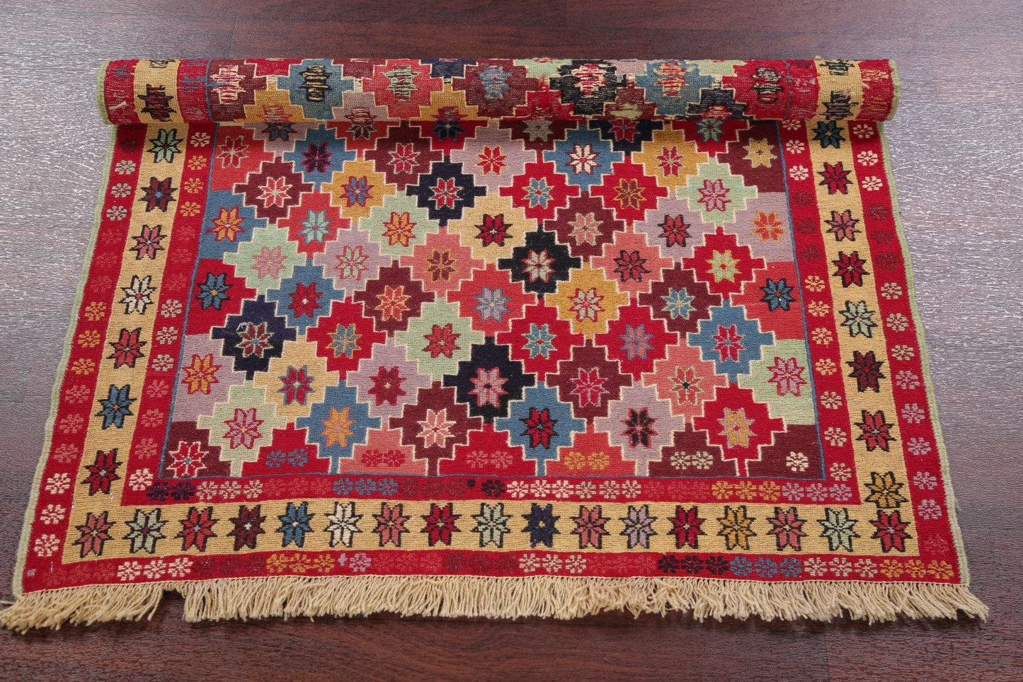 Floral 4x5 Kilim Shiraz Persian Area Rug