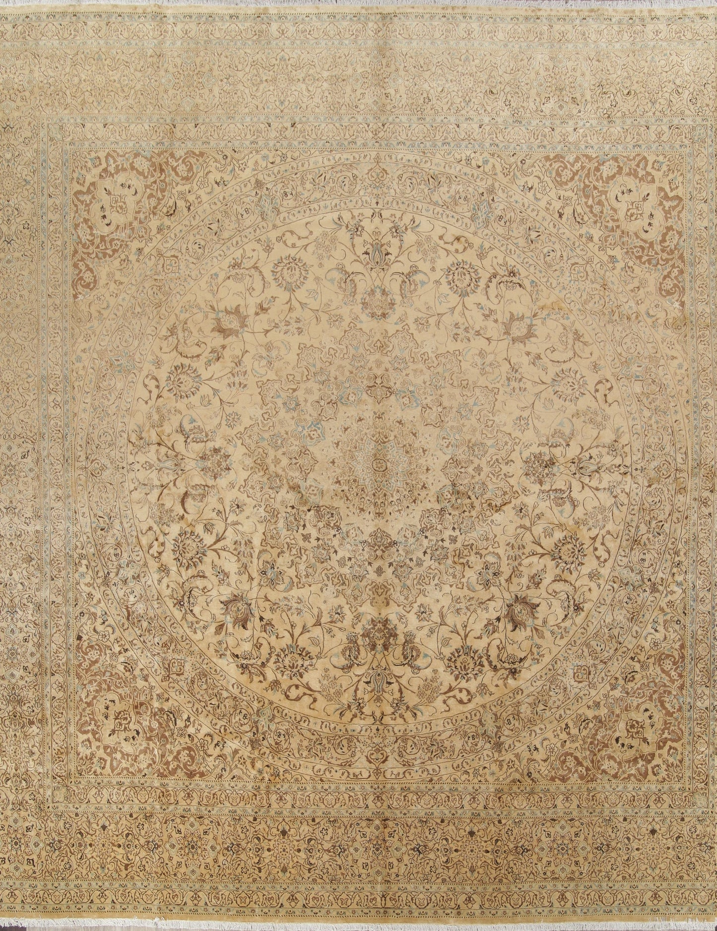 Floral Medium 16x16 Nain Toodeshk Persian Area Rug