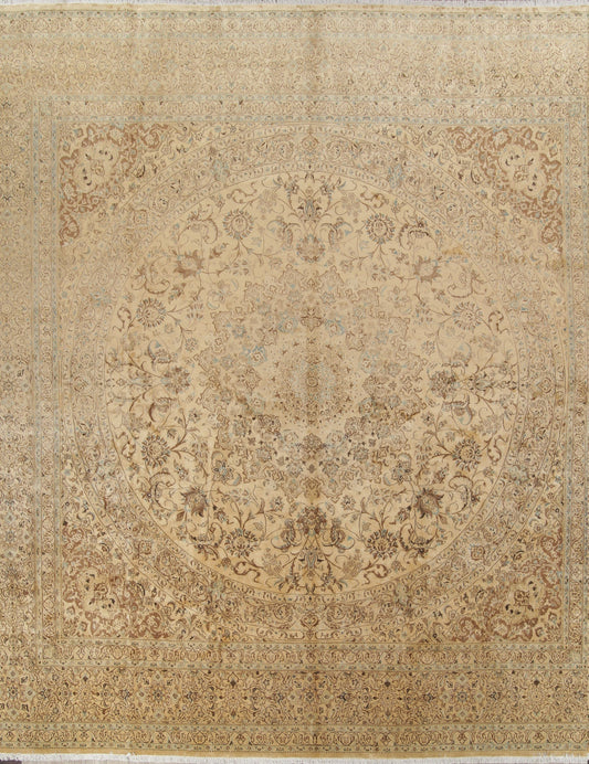 Floral Medium 16x16 Nain Toodeshk Persian Area Rug