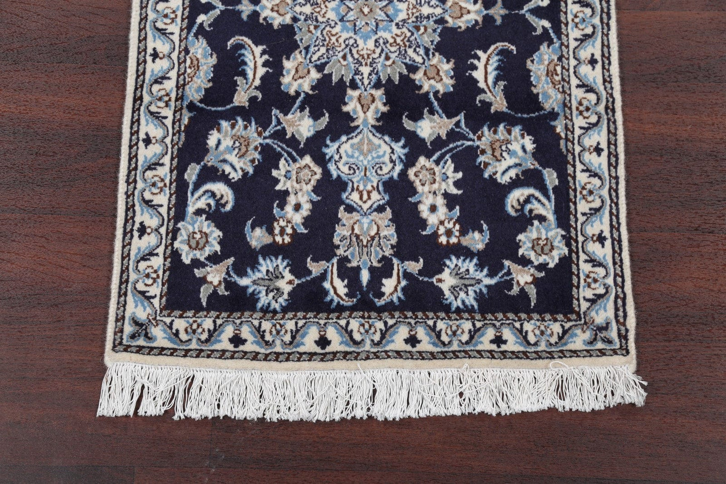 3x4 Nain Persian Area Rug