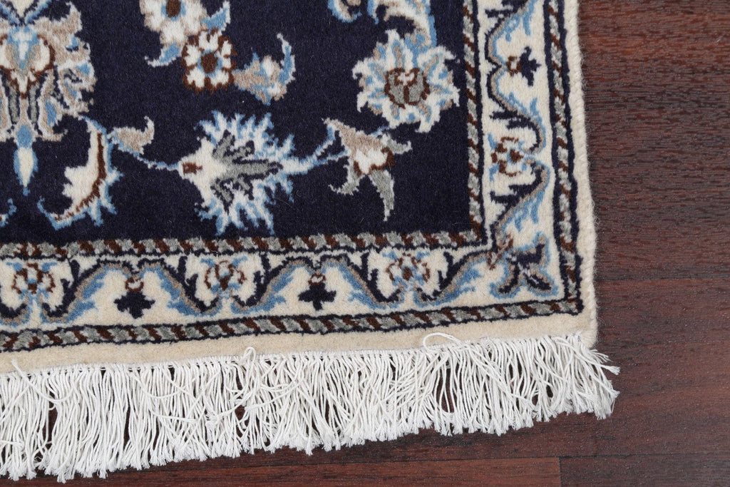 3x4 Nain Persian Area Rug