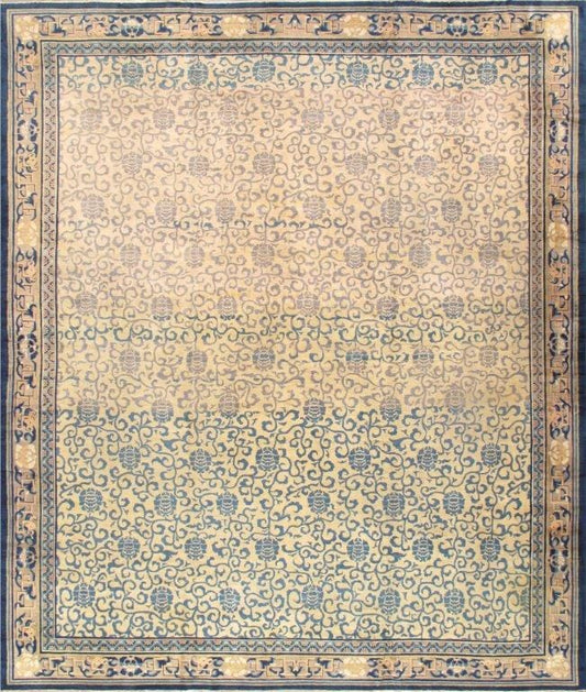 Antique Kensu Collection Ivory Lamb's Wool Area Rug-14' 8" X 17' 5"