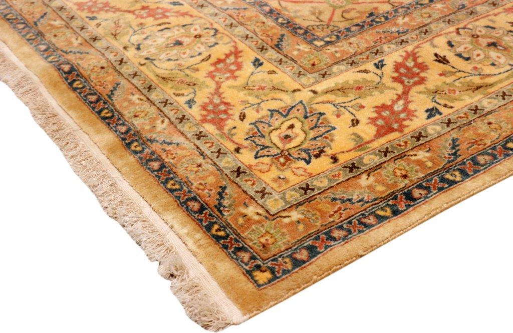 Tabriz Collection Hand-Knotted Lamb's Wool Area Rug- 8' 1" X 11' 3"