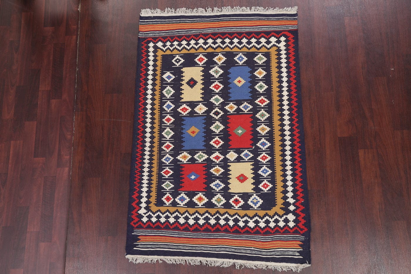 Geometric Kilim Shiraz Persian Area Rug 4x6