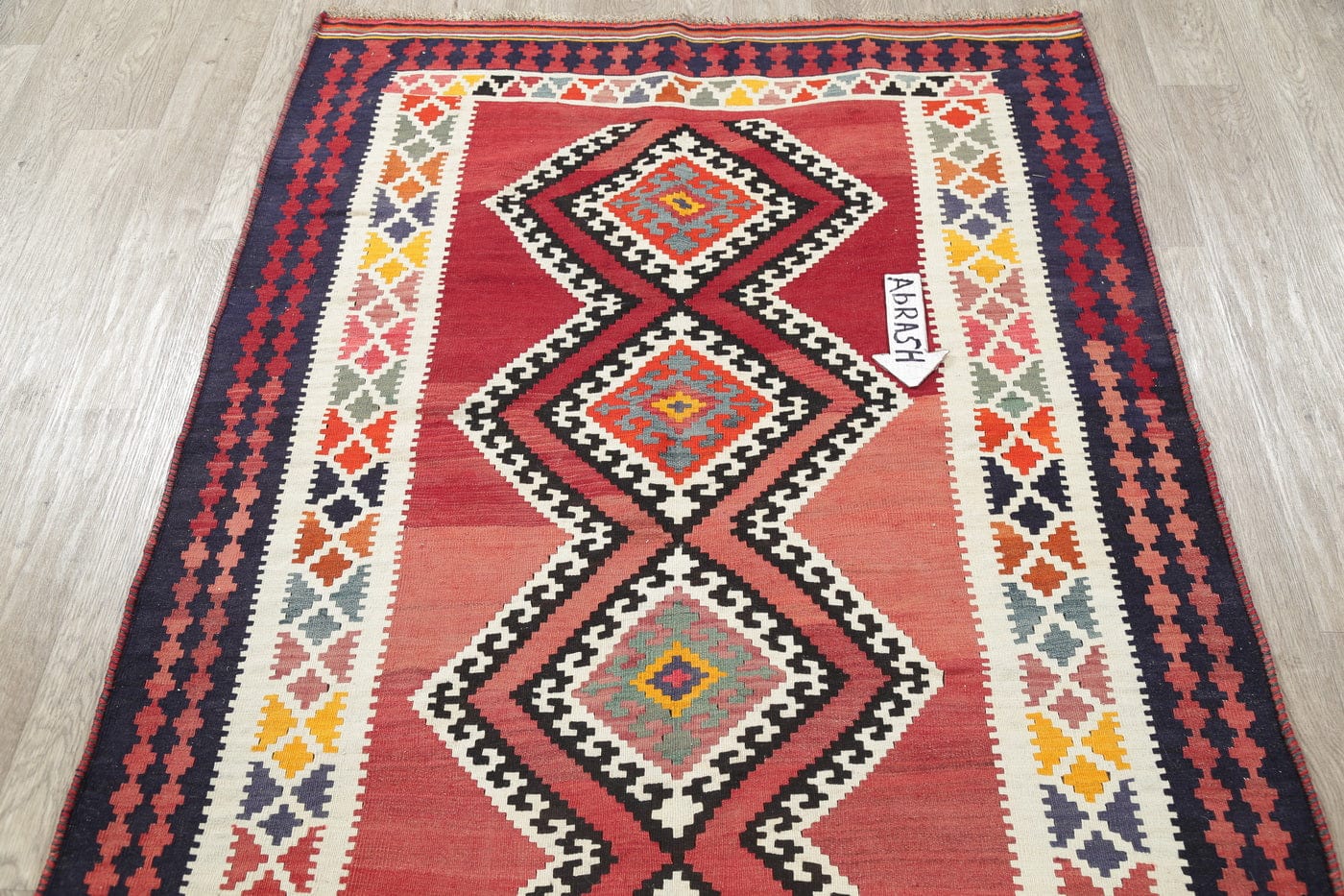 Geometric Kilim Persian Hand-Woven 5x9 Wool Area Rug