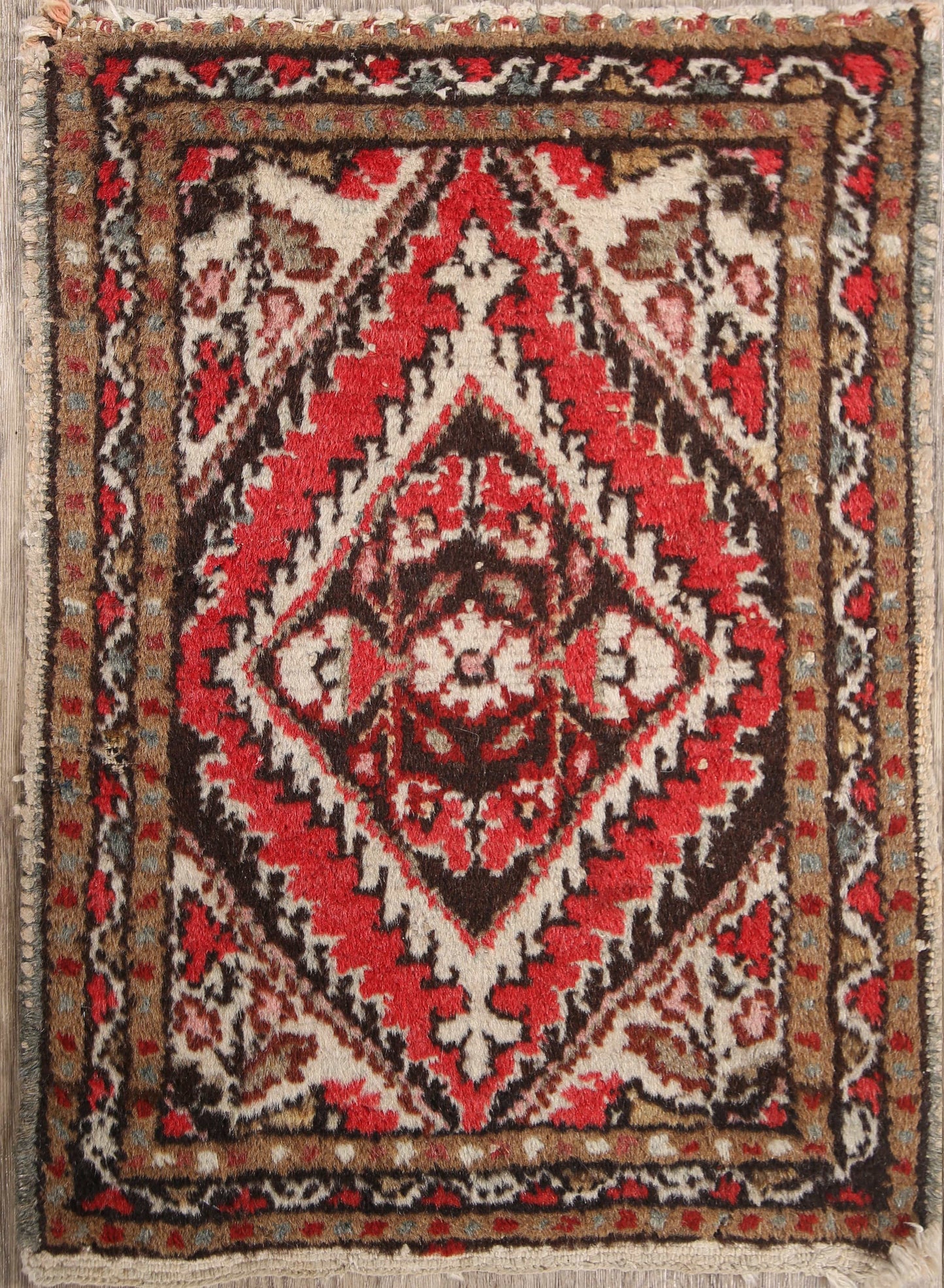 Geometric Hamedan Persian Rug 1x2