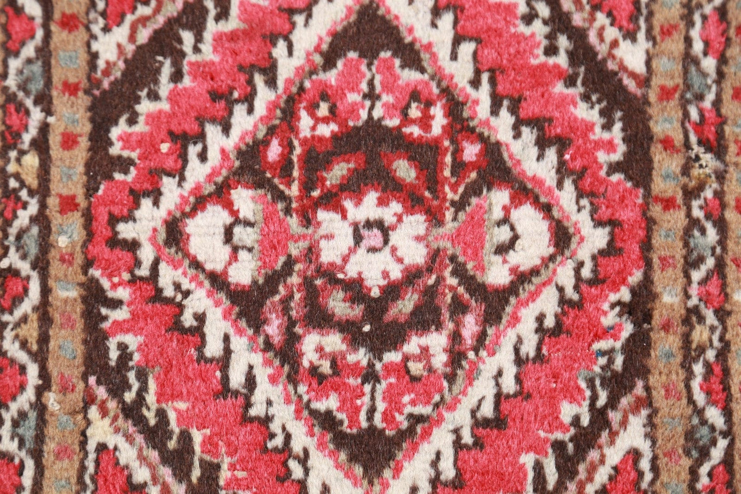 Geometric Hamedan Persian Rug 1x2