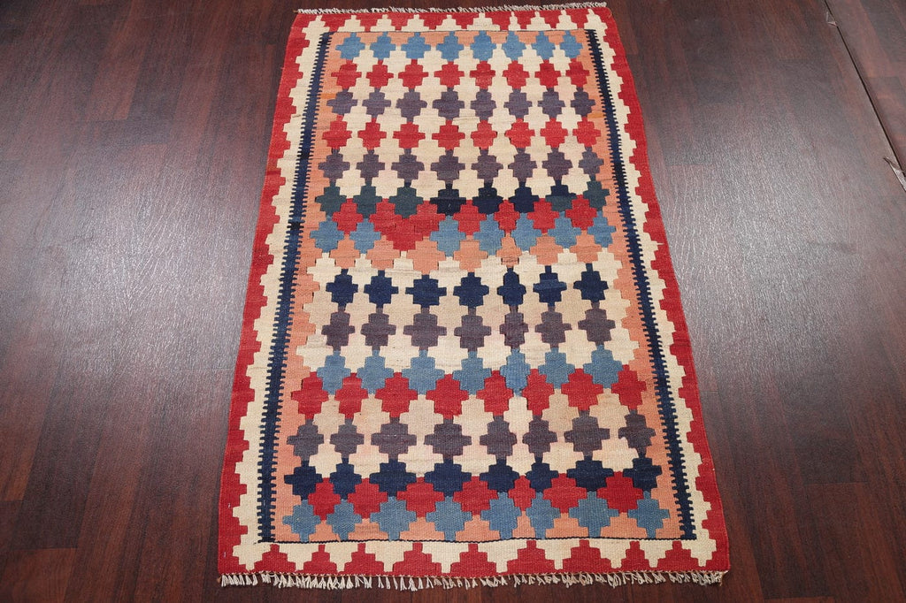 Geometric Kilim Shiraz Persian Wool Rug 4x5