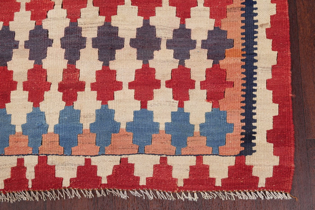 Geometric Kilim Shiraz Persian Wool Rug 4x5