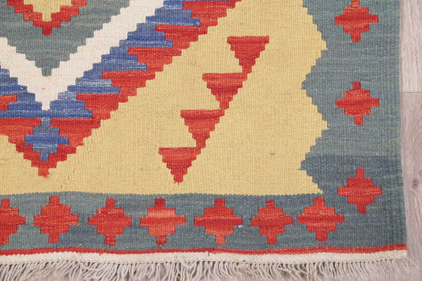 Geometric Kilim Shiraz Persian Wool Rug 3x5